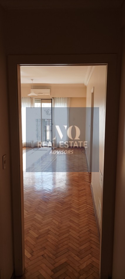 RECOLETA 3 ½ Ambientes 106m² Semi Piso con Palier+Ascensor Privados. Balcon corrido contrafrente + 2 habitaciones + escritorio o, play room o  dep. de servicios.