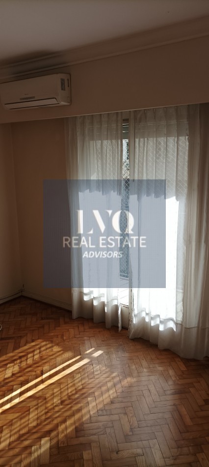 RECOLETA 3 ½ Ambientes 106m² Semi Piso con Palier+Ascensor Privados. Balcon corrido contrafrente + 2 habitaciones + escritorio o, play room o  dep. de servicios.