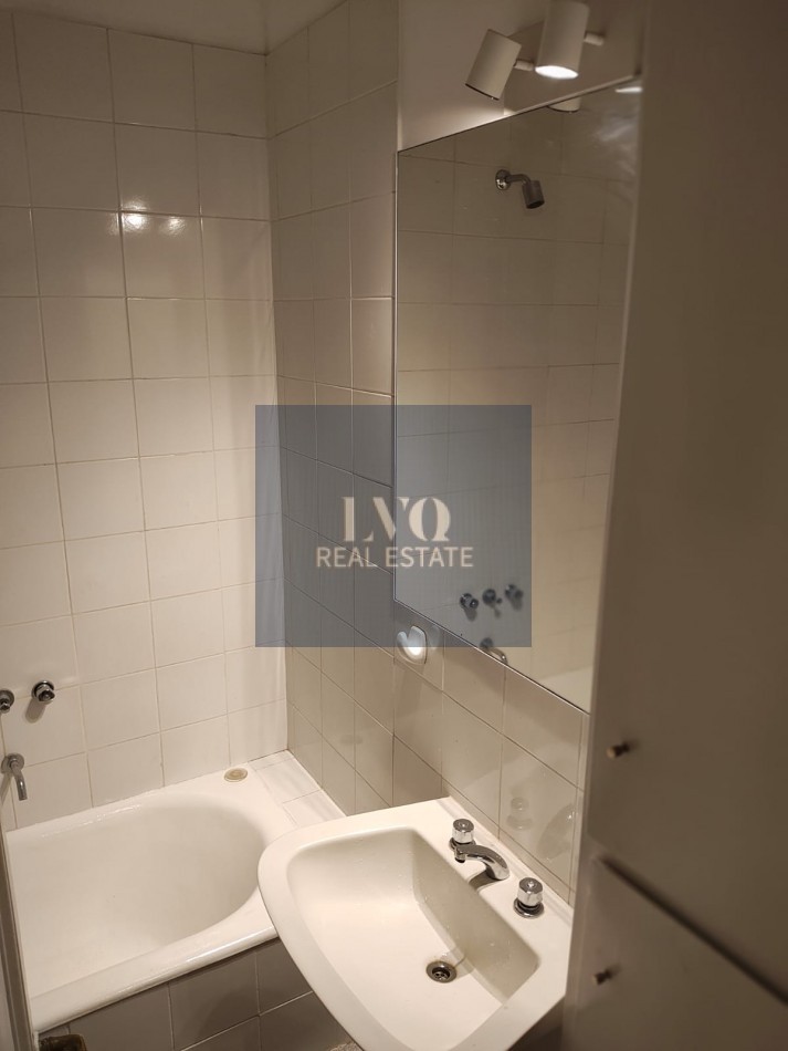 RECOLETA 2 Ambientes muy amplios 40m². RECICLADO A NUEVO
