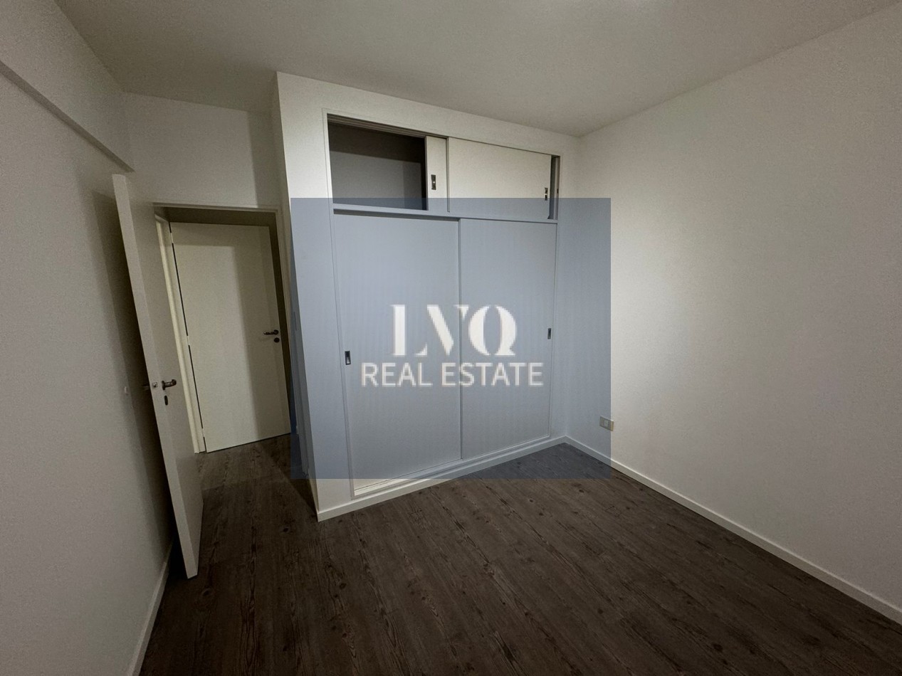 3 Ambientes con amplio living y balcon al frente en Montevideo y Arenales