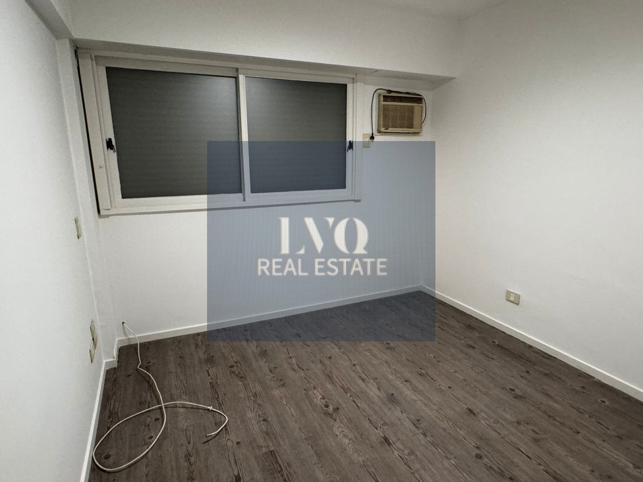 3 Ambientes con amplio living y balcon al frente en Montevideo y Arenales