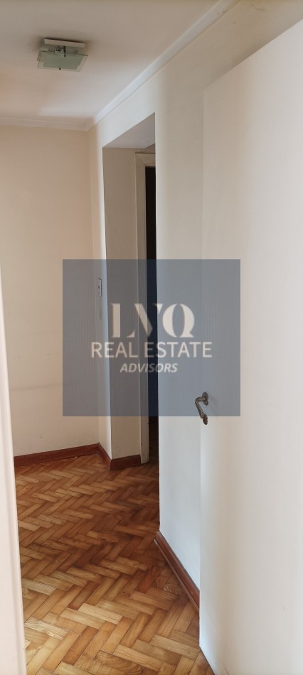 RECOLETA 3 ½ Ambientes 106m² Semi Piso con Palier+Ascensor Privados. Balcon corrido contrafrente + 2 habitaciones + escritorio o, play room o  dep. de servicios.