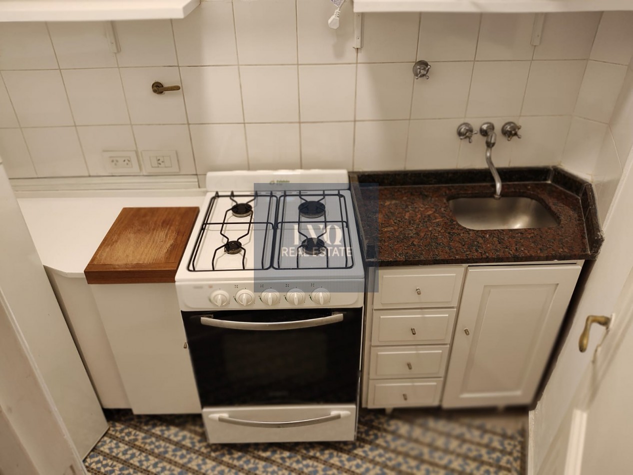 RECOLETA 2 Ambientes muy amplios 40m². RECICLADO A NUEVO