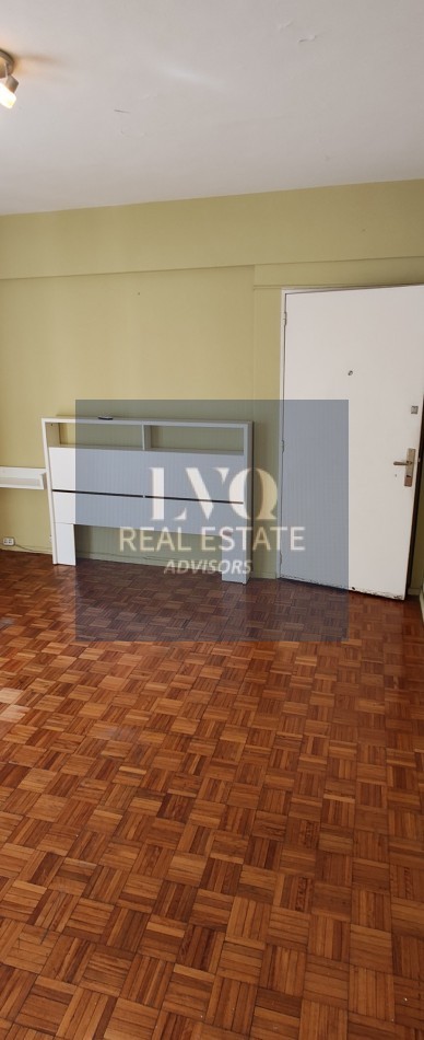 RECOLETA 1 Ambiente 27 m² Todo SOL- Frente Plaza Vte. Lopez Arenales 1560. RECOLETA - CABA. DIVINO