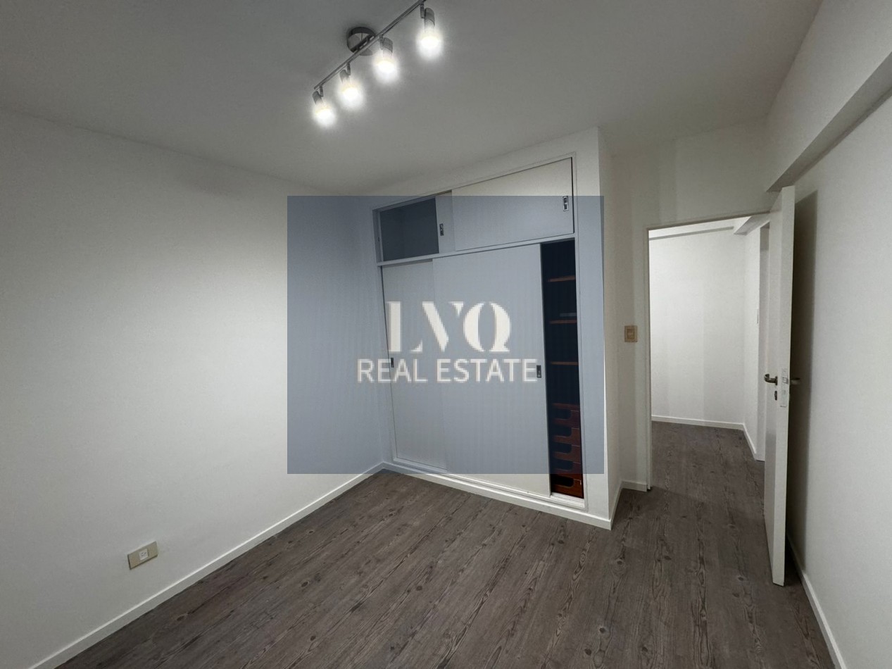 3 Ambientes con amplio living y balcon al frente en Montevideo y Arenales