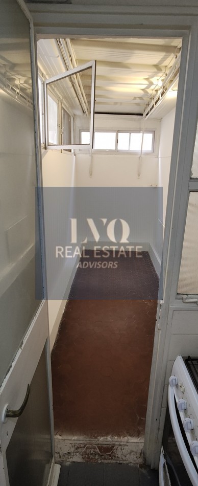RECOLETA 1½ Ambientes 34 m² RECICLADO A NUEVO + Balcon Frances - Frente Plaza VteLopez Arenales 1560. RECOLETA - CABA. DIVINO