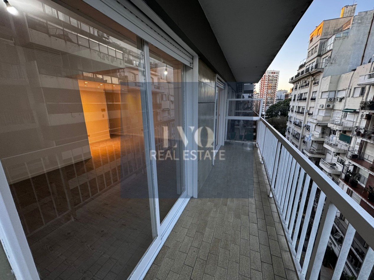 3 Ambientes con amplio living y balcon al frente en Montevideo y Arenales