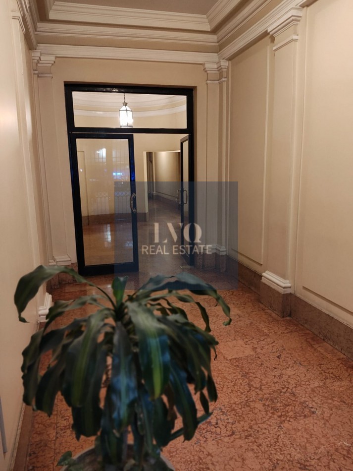 RECOLETA 2 Ambientes muy amplios 40m². RECICLADO A NUEVO