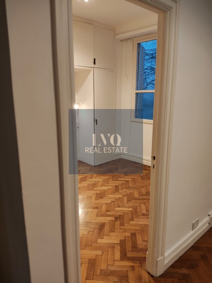 RECOLETA 2 Ambientes muy amplios 40m². RECICLADO A NUEVO