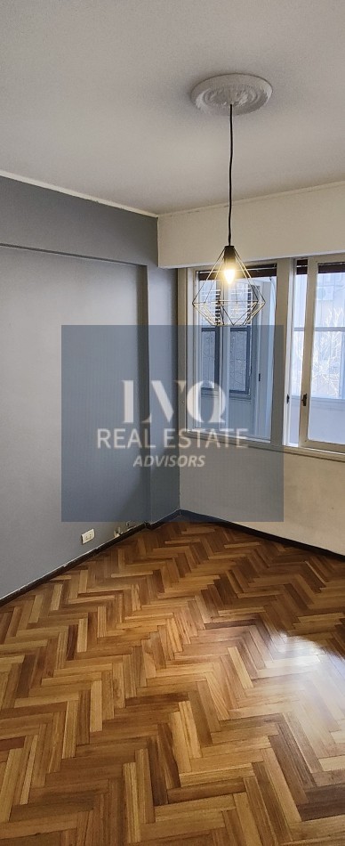 BARRIO NORTE 3 Ambientes ARENALES 2673 Piso 4. TODO LUZ+LIVING con BALCON CORRIDO+2 Habitaciones+Cocina independiente c/ comedor+Baño Completo+Toillette
