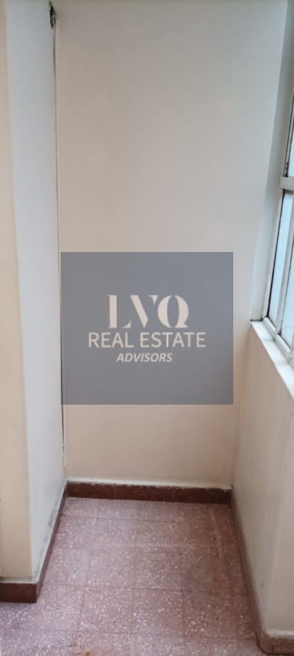 RECOLETA 3 ½ Ambientes 106m² Semi Piso con Palier+Ascensor Privados. Balcon corrido contrafrente + 2 habitaciones + escritorio o, play room o  dep. de servicios.