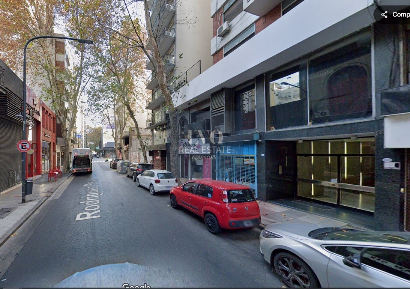 RECOLETA 2 Ambientes muy amplios 45m² + BALCON al Frente 2m². - En Tradicional Edificio de categoria en Recoleta. Muy luminoso a la calle Rodriguez Peña