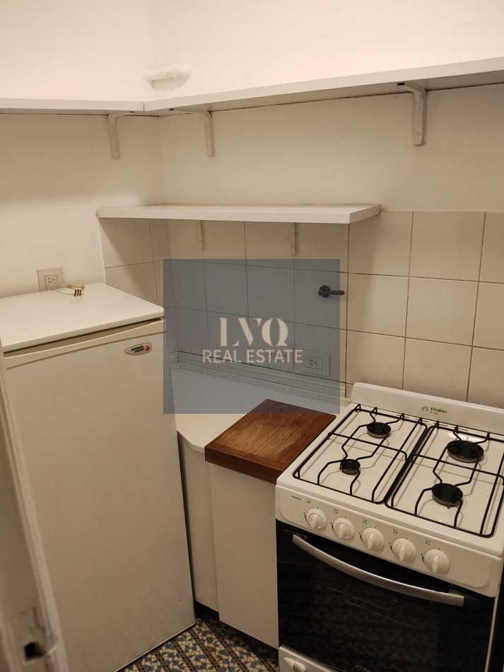 RECOLETA 2 Ambientes muy amplios 40m². RECICLADO A NUEVO