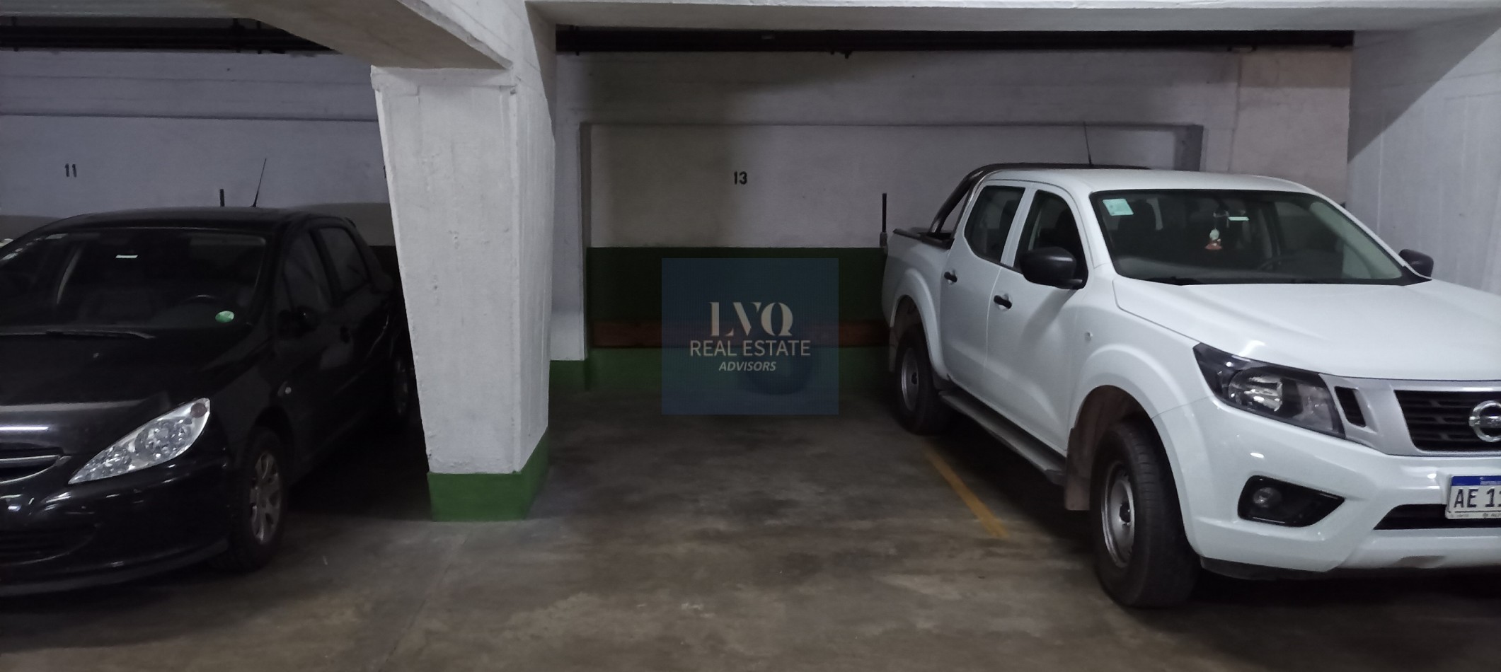 PLAZA San Martin - San Nicolas COCHERA super amplia - Superficie: 14,16m² x Escritura / 1 SS.-
