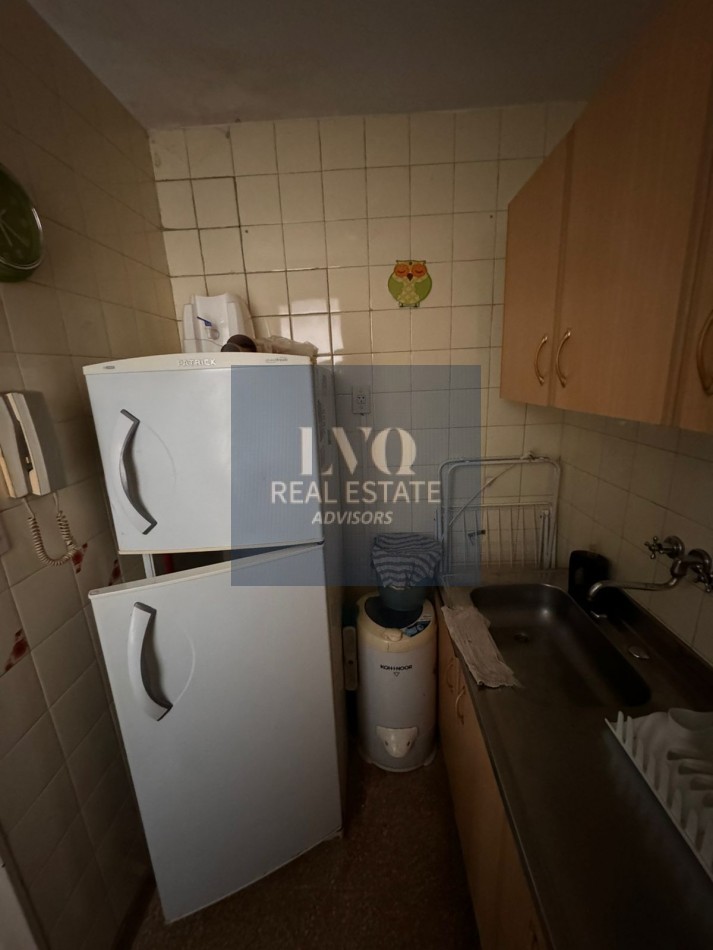 RECOLETA 1 AMBIENTE - Rodriguez Peña al 1180 Piso 9 - Monoambiente con COCINA + Baño Independiente IDEAL A RECICLAR