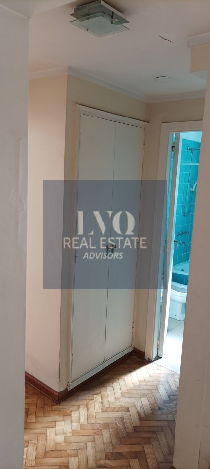 RECOLETA 3 ½ Ambientes 106m² Semi Piso con Palier+Ascensor Privados. Balcon corrido contrafrente + 2 habitaciones + escritorio o, play room o  dep. de servicios.