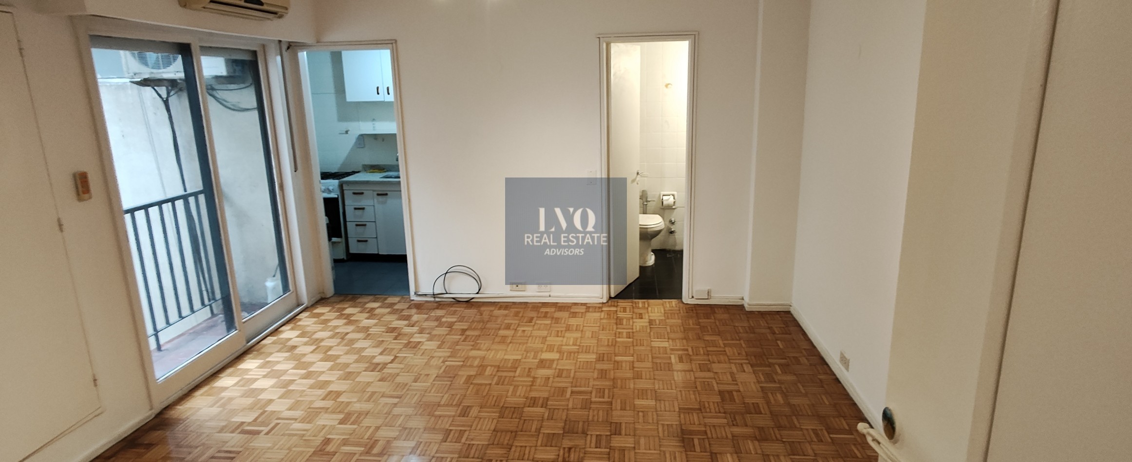 RECOLETA 1½ Ambientes 34 m² RECICLADO A NUEVO + Balcon Frances - Frente Plaza VteLopez Arenales 1560. RECOLETA - CABA. DIVINO