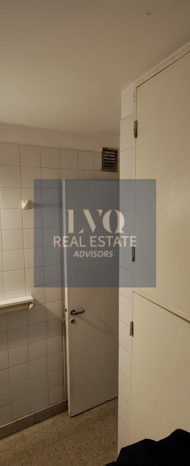 BARRIO NORTE 3 Ambientes ARENALES 2673 Piso 4. TODO LUZ+LIVING con BALCON CORRIDO+2 Habitaciones+Cocina independiente c/ comedor+Baño Completo+Toillette