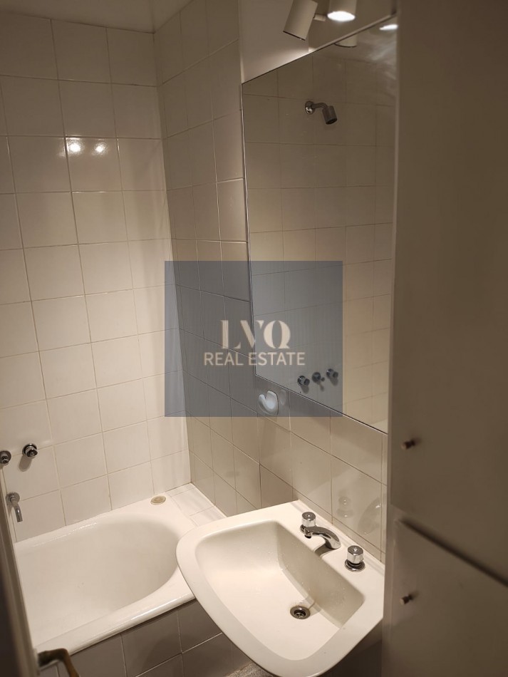 RECOLETA 2 Ambientes muy amplios 40m². RECICLADO A NUEVO