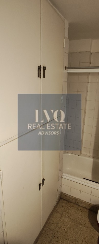BARRIO NORTE 3 Ambientes ARENALES 2673 Piso 4. TODO LUZ+LIVING con BALCON CORRIDO+2 Habitaciones+Cocina independiente c/ comedor+Baño Completo+Toillette
