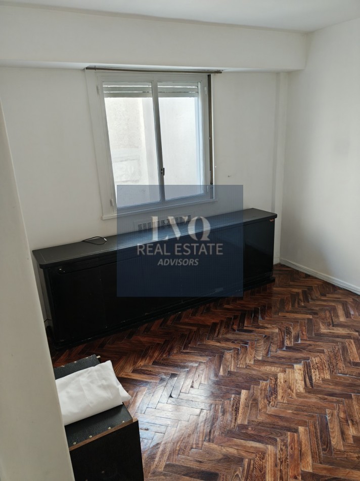 ALTO Palermo 2 Ambientes DIVINO reciclados amplio con buena luz y ventilacion. BAJAS Expensas.-