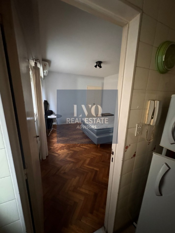 RECOLETA 1 AMBIENTE - Rodriguez Peña al 1180 Piso 9 - Monoambiente con COCINA + Baño Independiente IDEAL A RECICLAR
