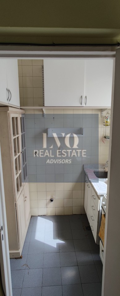 RECOLETA 1 Ambiente 27 m² Todo SOL- Frente Plaza Vte. Lopez Arenales 1560. RECOLETA - CABA. DIVINO