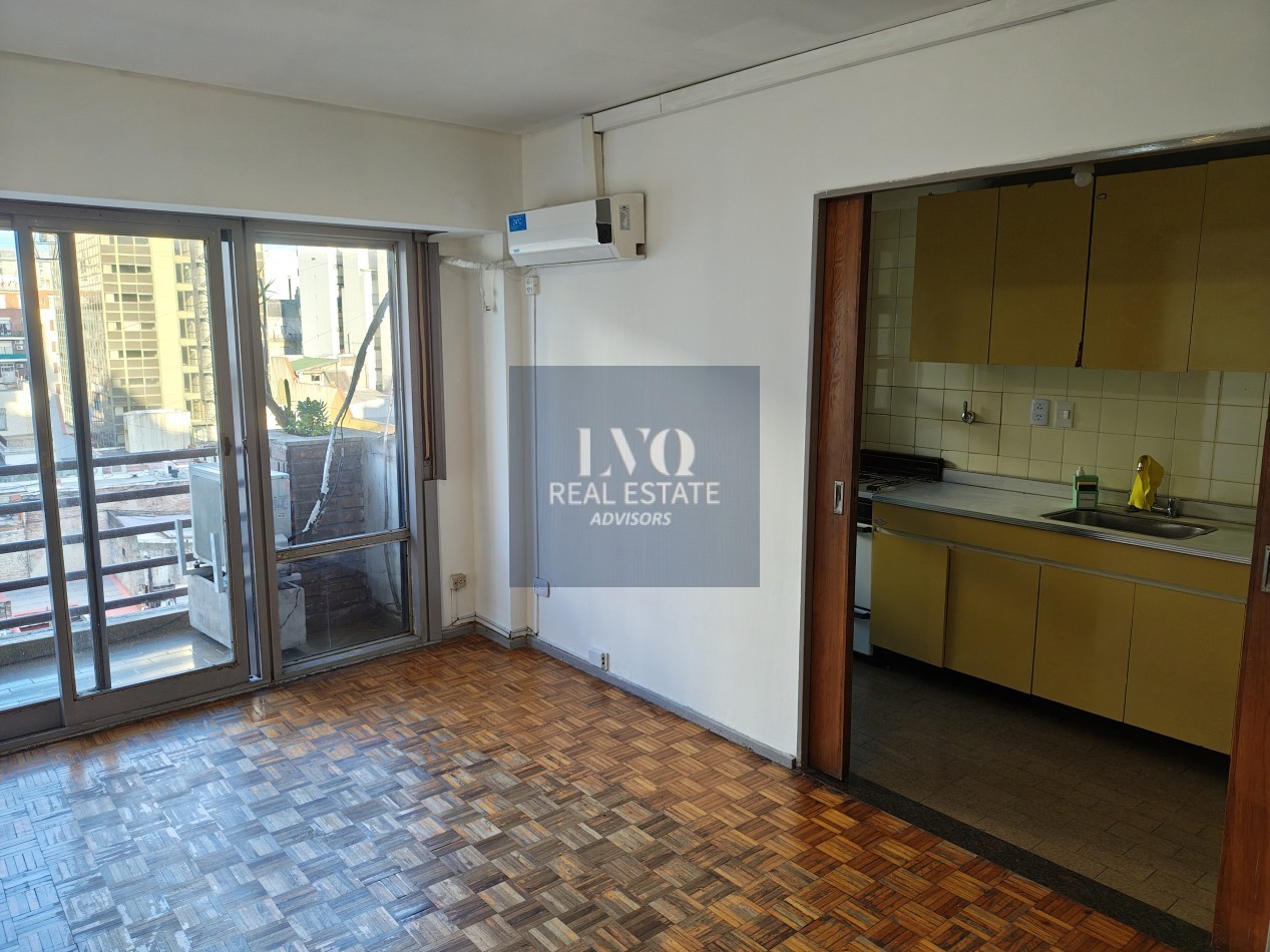 RECOLETA 1 Ambiente RESERVADO - MUY AMPLIO + BALCON - Superficie 31m² aprox.- Cocina + Lavadero independiente suoer LUMINOSO. Con ventanales externos al frente sobre la calle Riobamba Ambiente Ppal. con acceso a Cocina con amplio espacio Heladera y Baño c