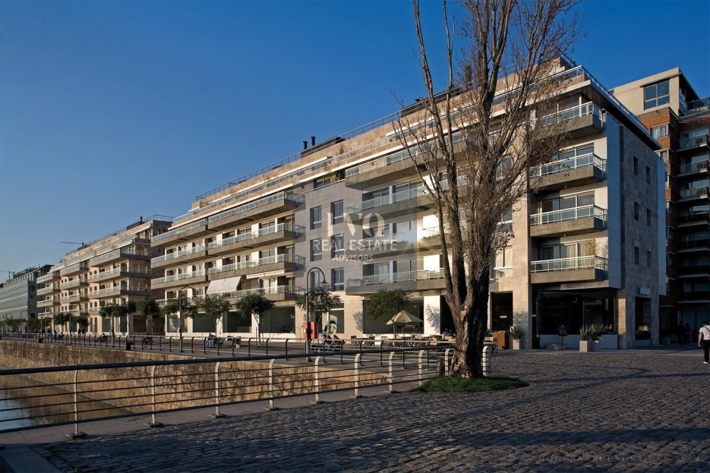 Puerto Madero 2 Ambientes VISTA RIO Amoblado+Equipado FULL AMENITIES - OLGA COSSETTINI 1631 Piso 3 - EDIFICIO CRUCERO I