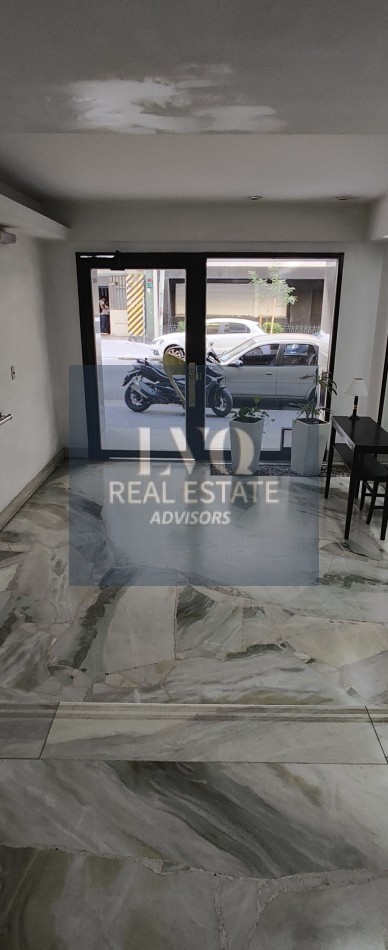 BARRIO NORTE 2 Ambientes amplios 40m² BAJAS EXPENSAS- En excelente Edificio al contra frente. Living muy amplio con calefactor tiro balanceado + AA Split BGH F/C, 1 Dormitorios muy comodo. Baño completo con bañera + Cocina independiente con lavadero con e