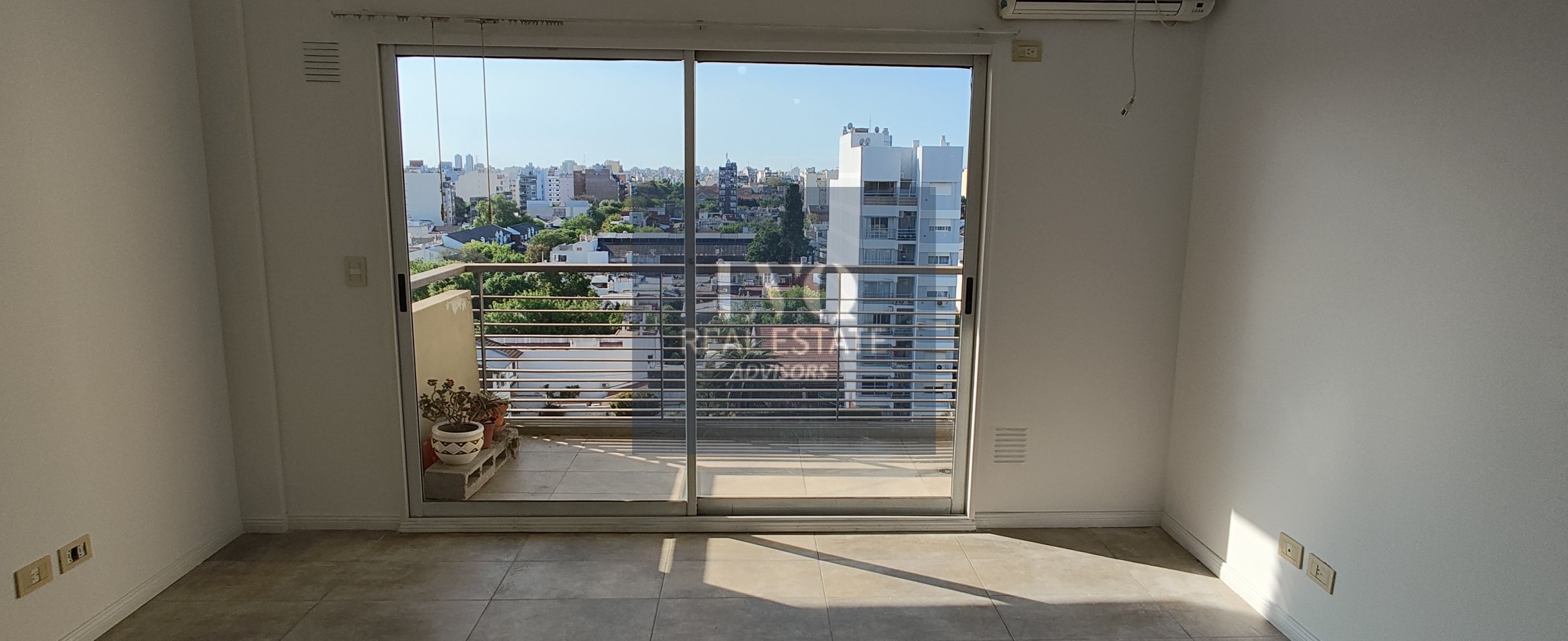 CABALLITO 2 Ambientes 45 m² con Balcon + AMENITIES todo SOL vista abierta 360.- SUM Parrilla + GYM + Laundry.-