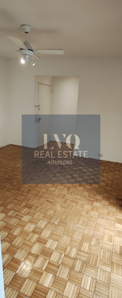 RECOLETA 1½ Ambientes 34 m² RECICLADO A NUEVO + Balcon Frances - Frente Plaza VteLopez Arenales 1560. RECOLETA - CABA. DIVINO