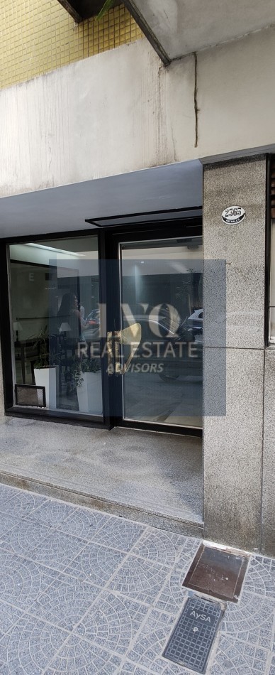 BARRIO NORTE 2 Ambientes amplios 40m² BAJAS EXPENSAS- En excelente Edificio al contra frente. Living muy amplio con calefactor tiro balanceado + AA Split BGH F/C, 1 Dormitorios muy comodo. Baño completo con bañera + Cocina independiente con lavadero con e