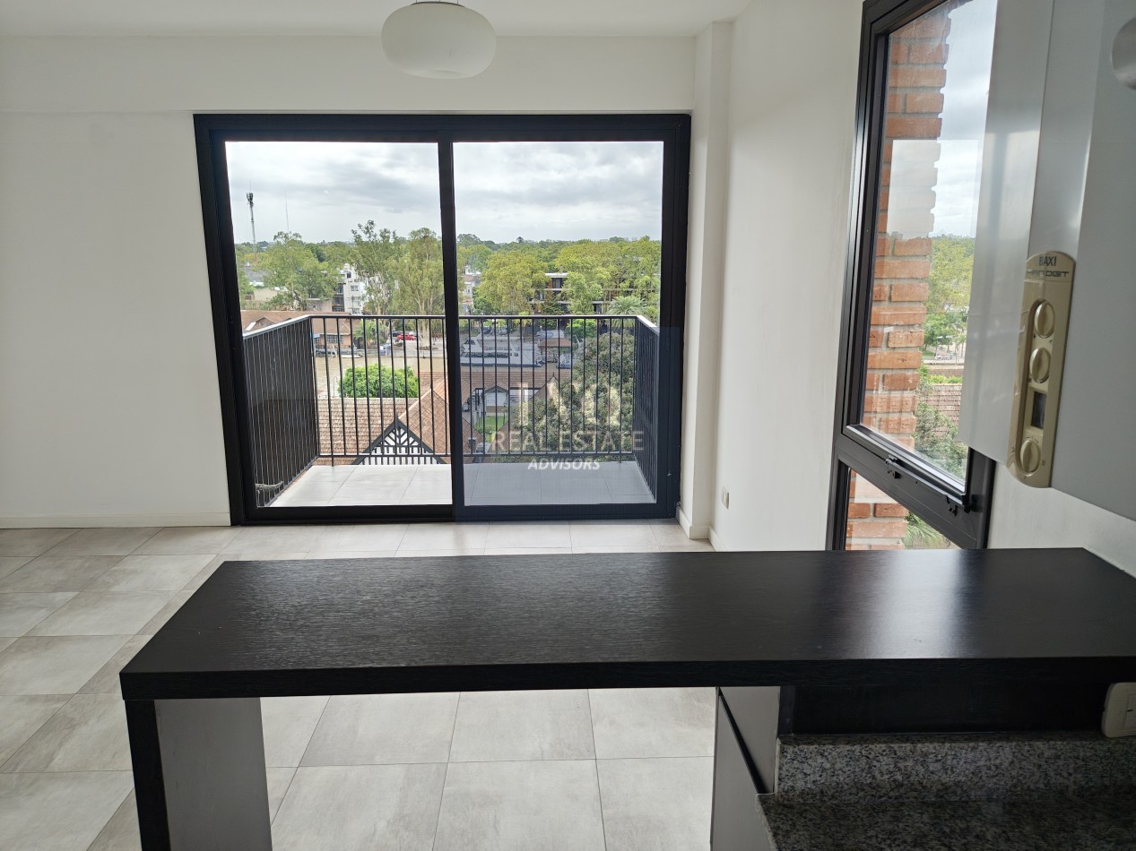 TIGRE 2 Ambientes 53m² con Balcon 5m² Vista 360° RIO TODO SOL + FULL Amenities SUM + PICINA + Laundry.-