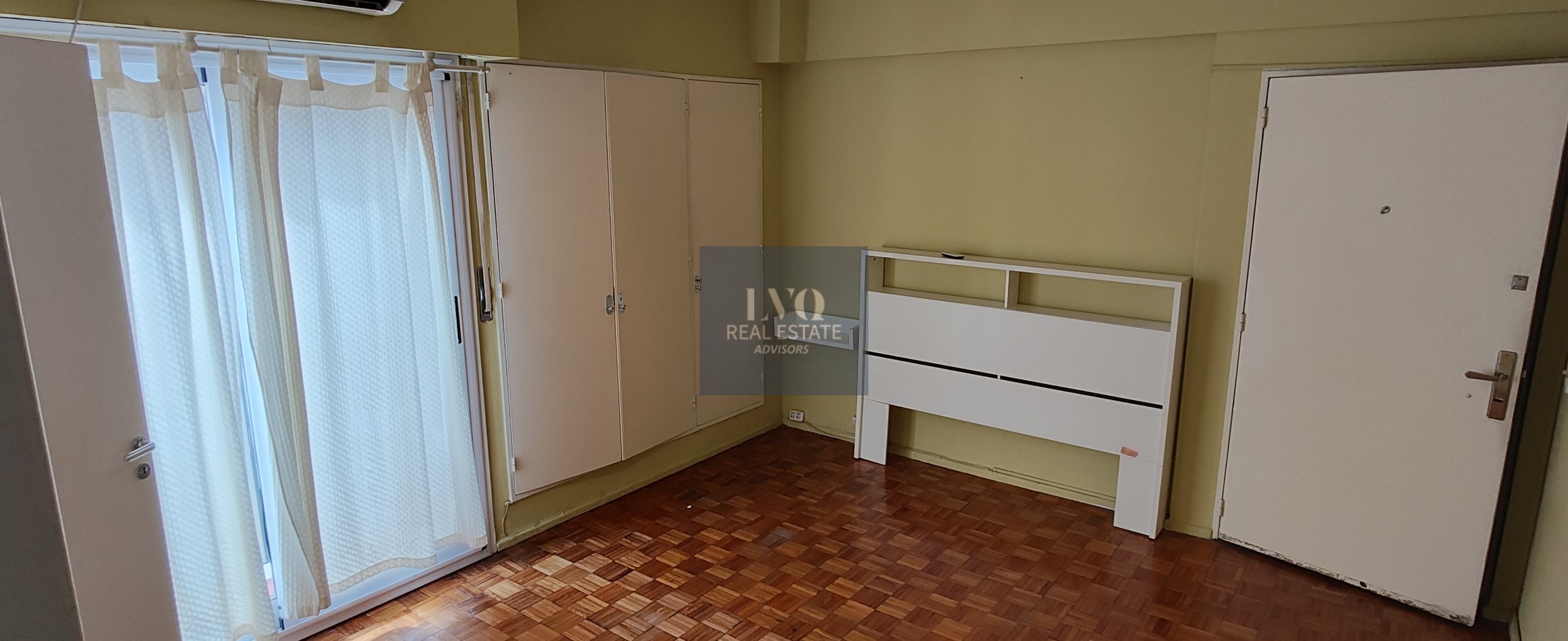 RECOLETA 1 Ambiente 27 m² Todo SOL- Frente Plaza Vte. Lopez Arenales 1560. RECOLETA - CABA. DIVINO