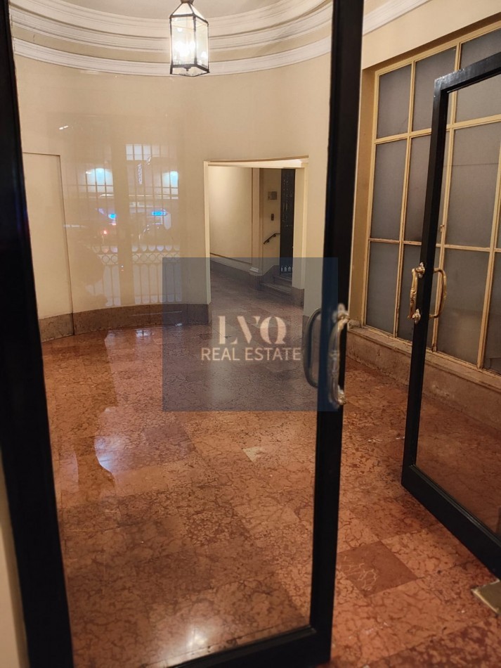 RECOLETA 2 Ambientes muy amplios 40m². RECICLADO A NUEVO