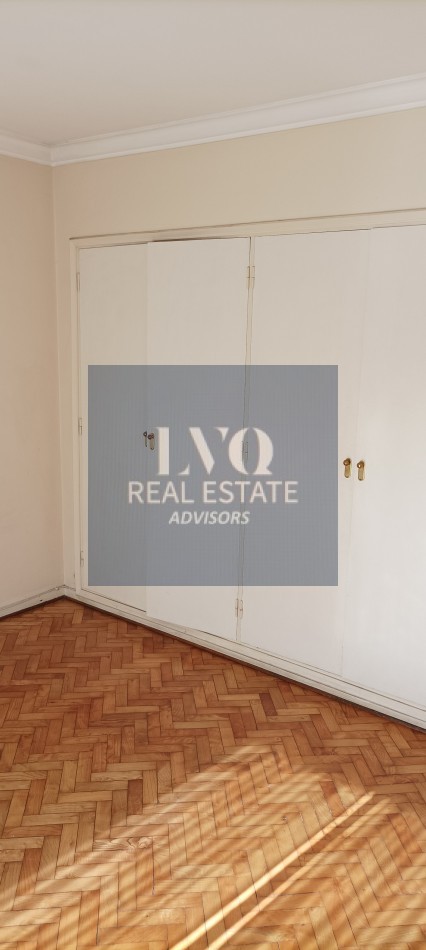 RECOLETA 3 ½ Ambientes 106m² Semi Piso con Palier+Ascensor Privados. Balcon corrido contrafrente + 2 habitaciones + escritorio o, play room o  dep. de servicios.
