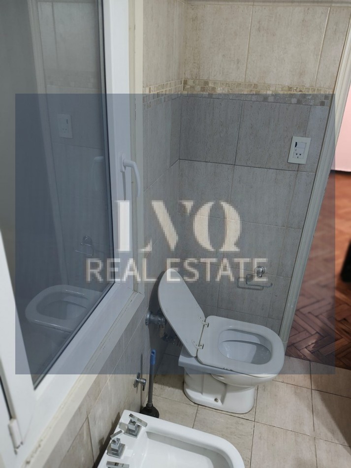 RECOLETA 2 Ambientes muy amplios 40m² + Patio Interno 6m²