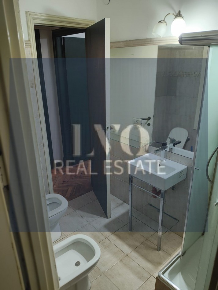 RECOLETA 2 Ambientes muy amplios 40m² + Patio Interno 6m²