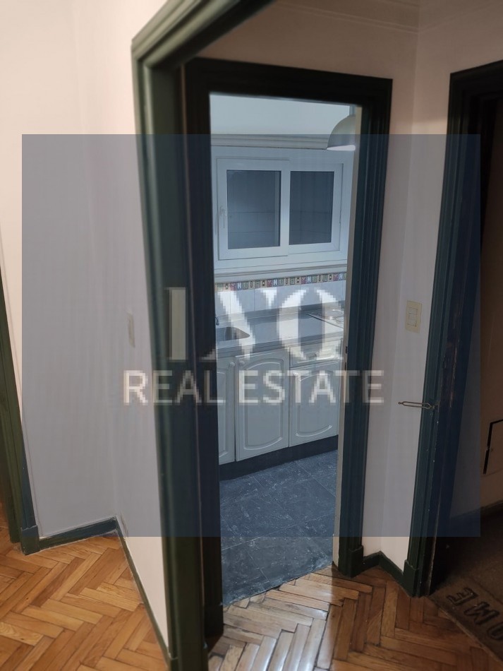 RECOLETA 2 Ambientes muy amplios 40m² + Patio Interno 6m²
